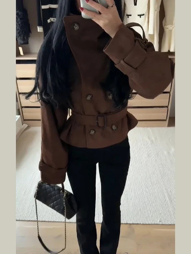 Herbst-Winter Damen Kurze Trenchjacke aus Kunstwildleder, Doppelreihig, Stehkragen, mit Gürtel, schmale Passform, lässiger Oberbekleidungsmantel – Detail 1