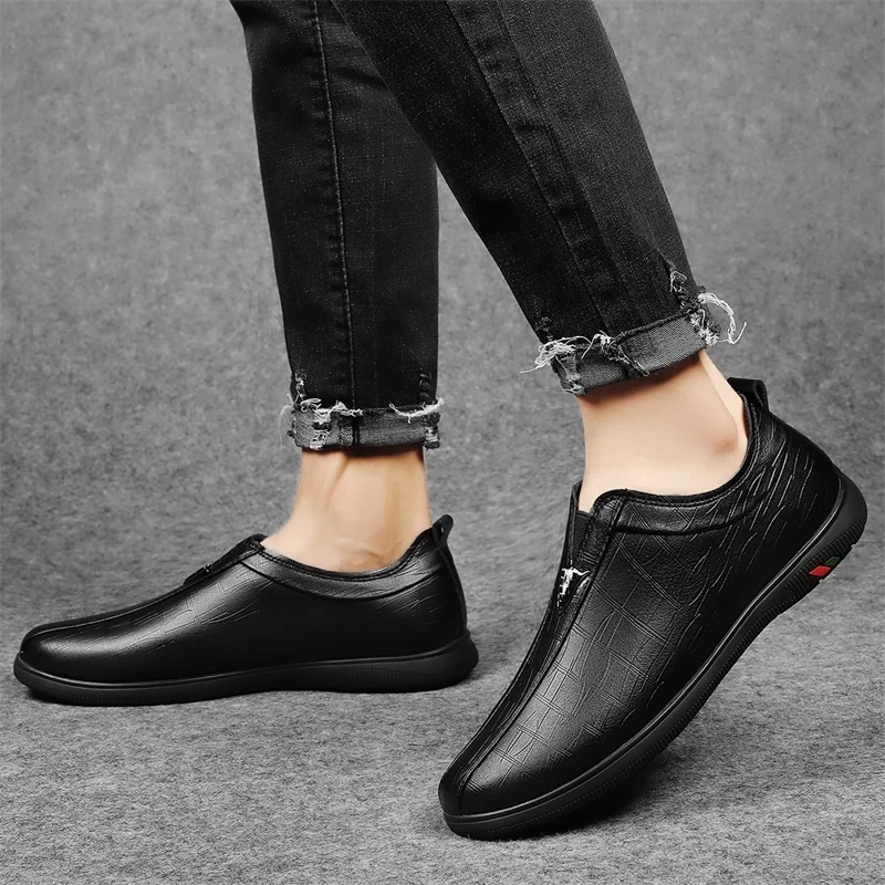 Hoogwaardige Heren Casual Schoenen Luxe Merk Heren Loafers Echt Lederen Mocassins Uitgehold Ademende Slip-On Rijschoenen