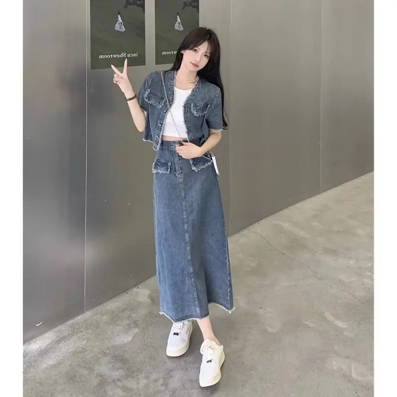 

Летние женские модные джинсовые пальто с короткими рукавами, юбки, костюмы из двух предметов, женские корейские тонкие топы, юбки, новые повседневные джинсовые комплекты