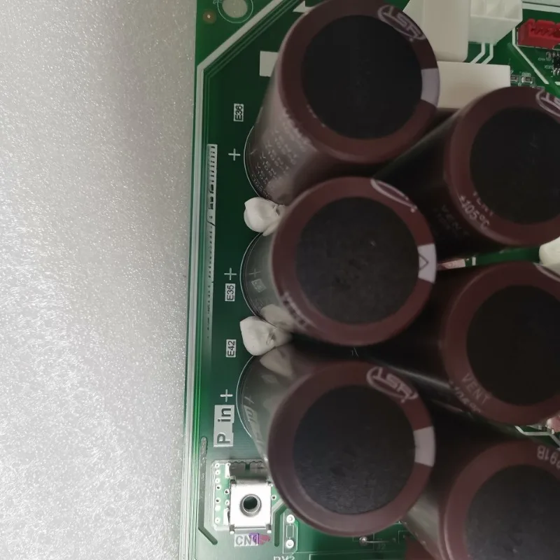 أجزاء لمحولات الولايات المتحدة/التيار المتردد CE-INVERTER-INF (SHUNT + R)-PED.D.1.1.1