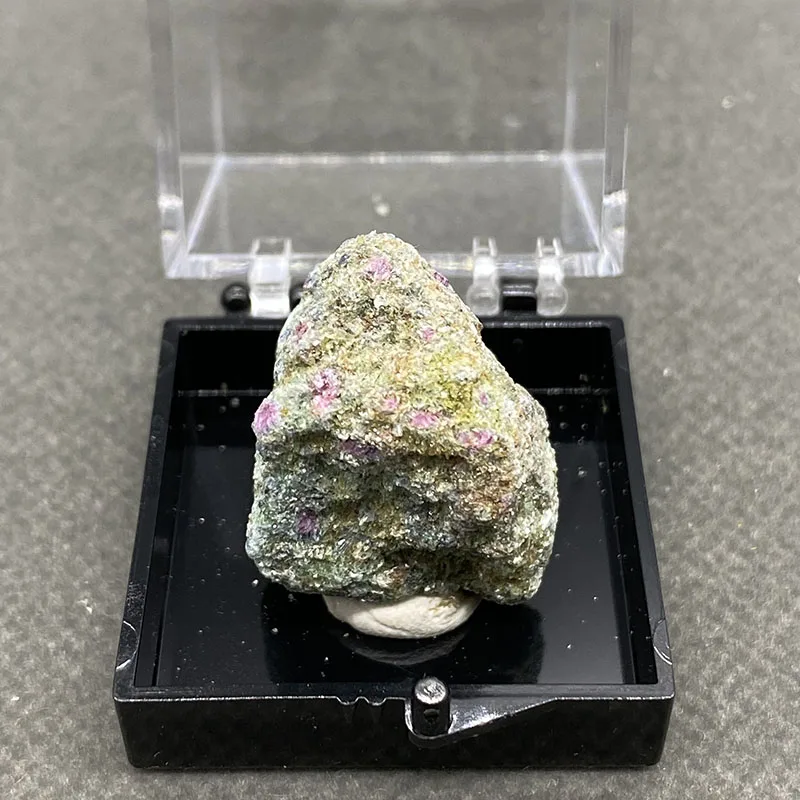 100% natural Monet Garden  ruby rough mineral specimens cure crystal (fluorescence effect  red） +Box size:35*35*35mm