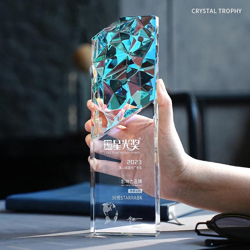 Customized Colorful Crystal Trophy Personalized LOGO Text Glass Trophy Excellent Employee Awards Souvenirs Competition Prizes