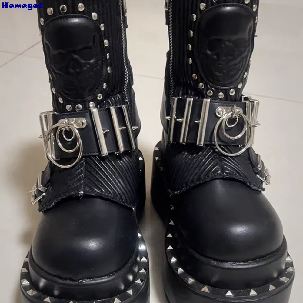 Metalowe nity Punk Buty motocyklowe Okrągłe palce Platforma Gothic Rhinestone Zipper Cool Girl Boots 2024 Nowe czarne damskie krótkie buty