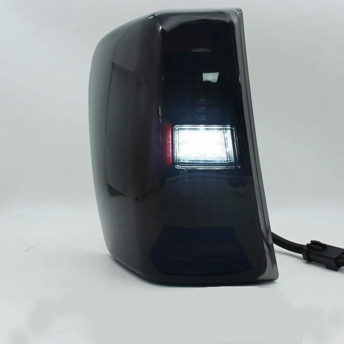 Rear Stop Brake Tail Light Turn signal lamp For Jeep Grand Cherokee 1999 2000 2001 2002 2003 2004