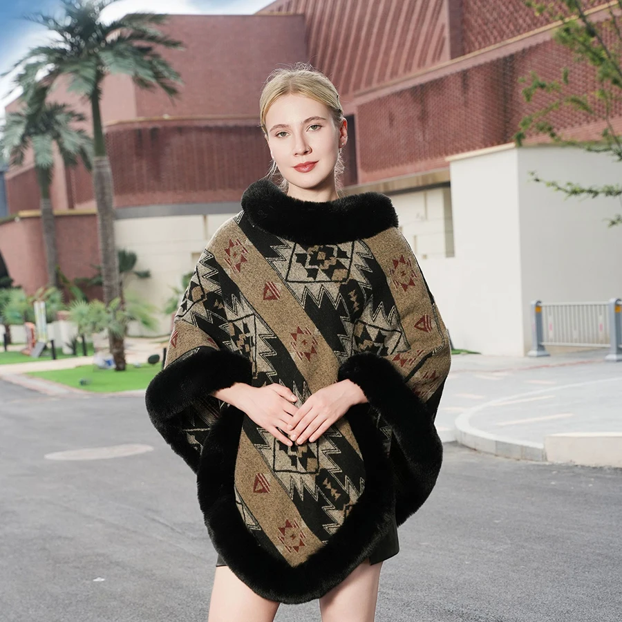 

Fashion Vintage Geometric Jacquard Faux Fur Trims Poncho Pullover Cape Coat Autumn Winter Thicken Lining Cloak Women Gift