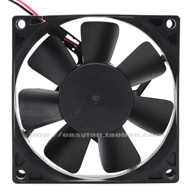 

ADDA AD0812MB-A70GL G DC 12 В 0,15 А 80x80x25 мм Вентилятор охлаждения сервера