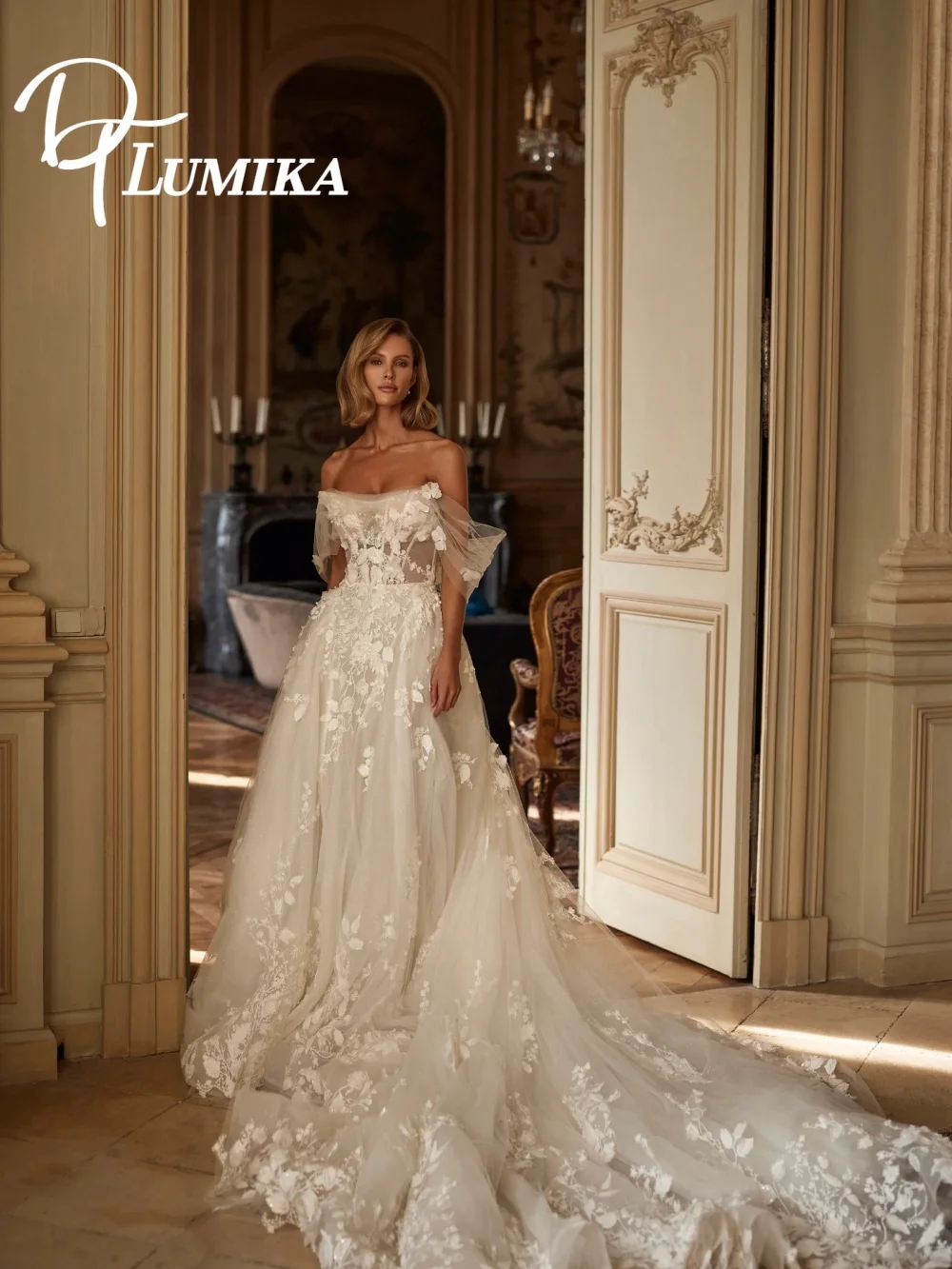 Urocza suknia ślubna z odkrytymi ramionami, elegancka suknia bez rękawów, seksowna koronkowa suknia ślubna w kształcie litery A, aplikacje, długość do podłogi, możliwość personalizacji.