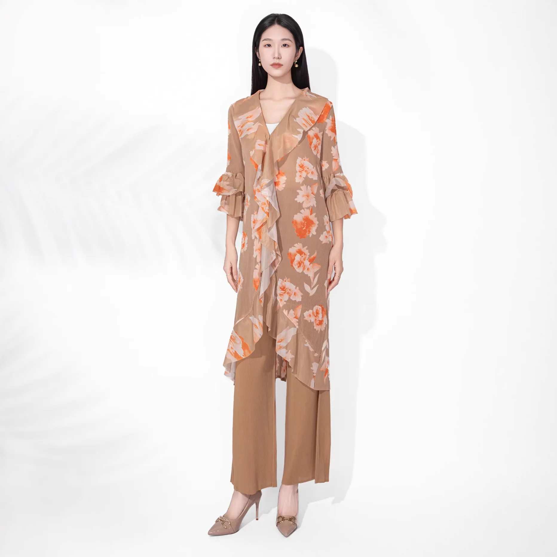 2026 Summer New Fashion Pleated Suit Printed Foreign Style V-neck Cardigan Wide-leg Pants Two-piece Set Women