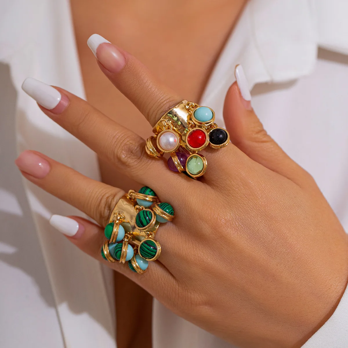 

Ele Vintage Gemstone Embedded Ring Small Batch Turquoise Alloy Open Finger Ring Faionable Jewelry Accory