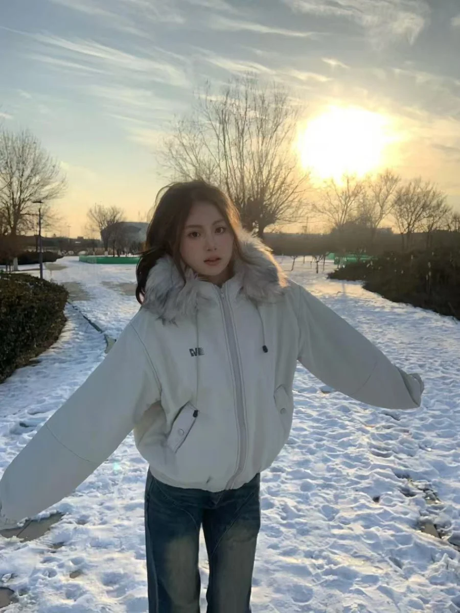 

Women's Thiened Hooded Cotton Jaet Coat Fur Collar American Retro Design Autumn Winter Faionable Parka Long Sve Zipper