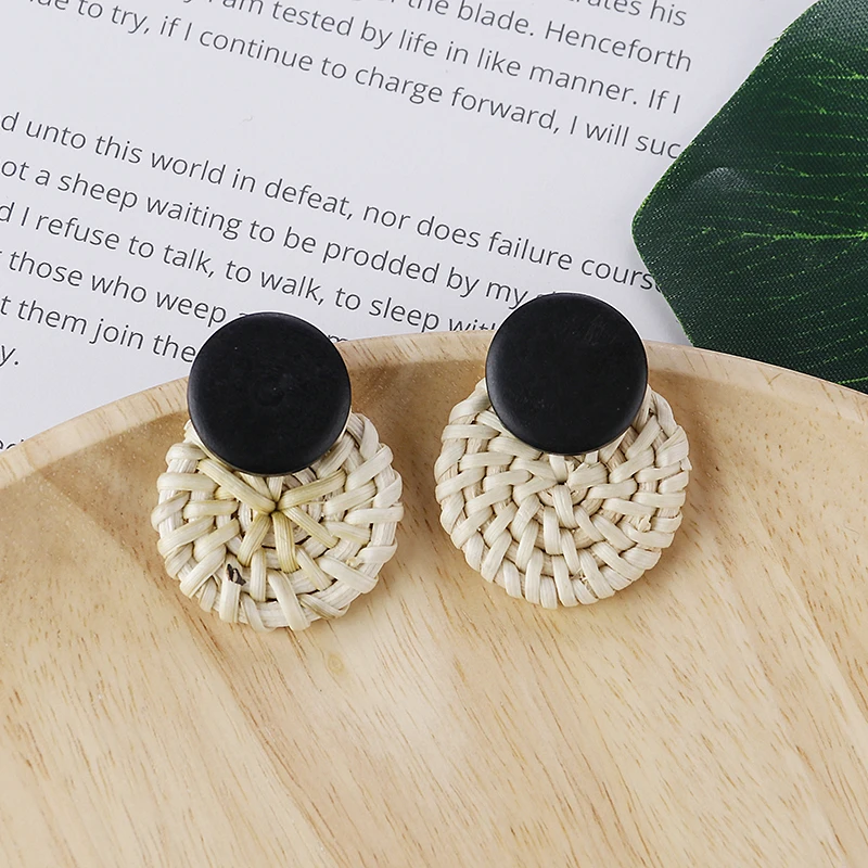 Lifefontier Handmade Straw Rattan Weave Round Wooden Drop Earrings For Women New Geometric Beach Charms Earring Jewelry Gifts