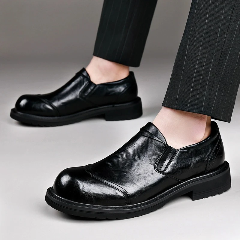 Gentleman\'s Stylish Shallow Mouthed Business Suit Leather Shoes Formal Loafers Dress Oxfords Men\'s Wedding Slip-on Shoes Spring