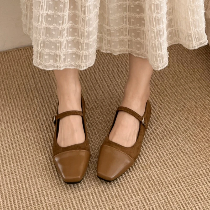 

Элегантные туфли Мэри Джейн на плоской подошве, женские повседневные балетки с пряжкой и ремешком, женские весенне-осенние парусиновые лоферы 2025