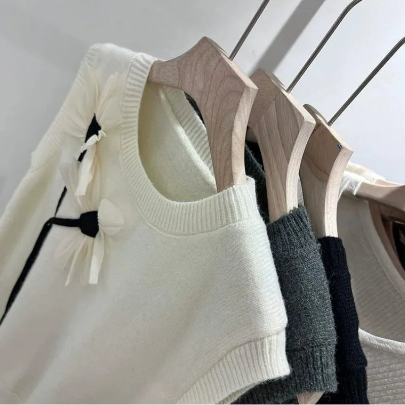 Autumn Sweater Vests Women O-neck Loose All-match 3D Flower Design Elegant Graceful Outerwear Chic Winter Tops Knitting Female