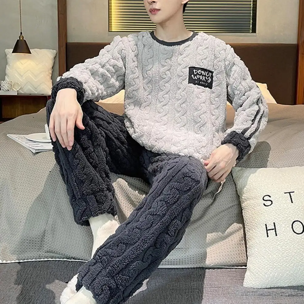 

Thickened Homecoat Set Men's Winter Pajamas Set with Round Neck Long Sleeve Thick Twisted Texture Elastic Waist Soft Warm