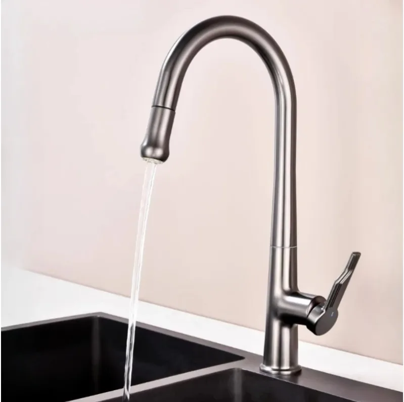 Kitchen sink hot and cold faucet, anti-splash brass water outlet, pull faucet