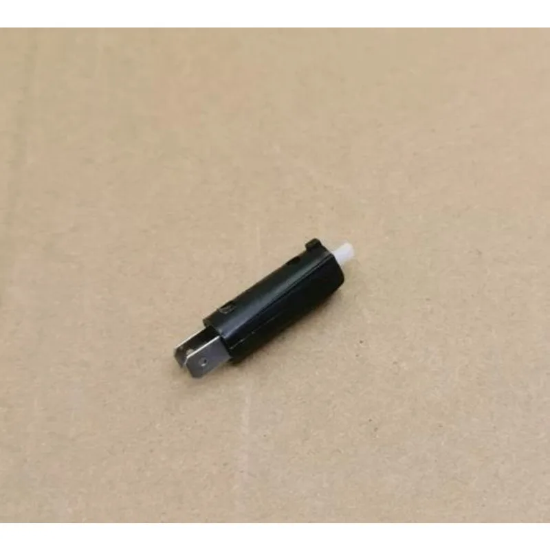 Suitable for NK400 650NK 450MT GT TR650 Clutch Switch (circular)