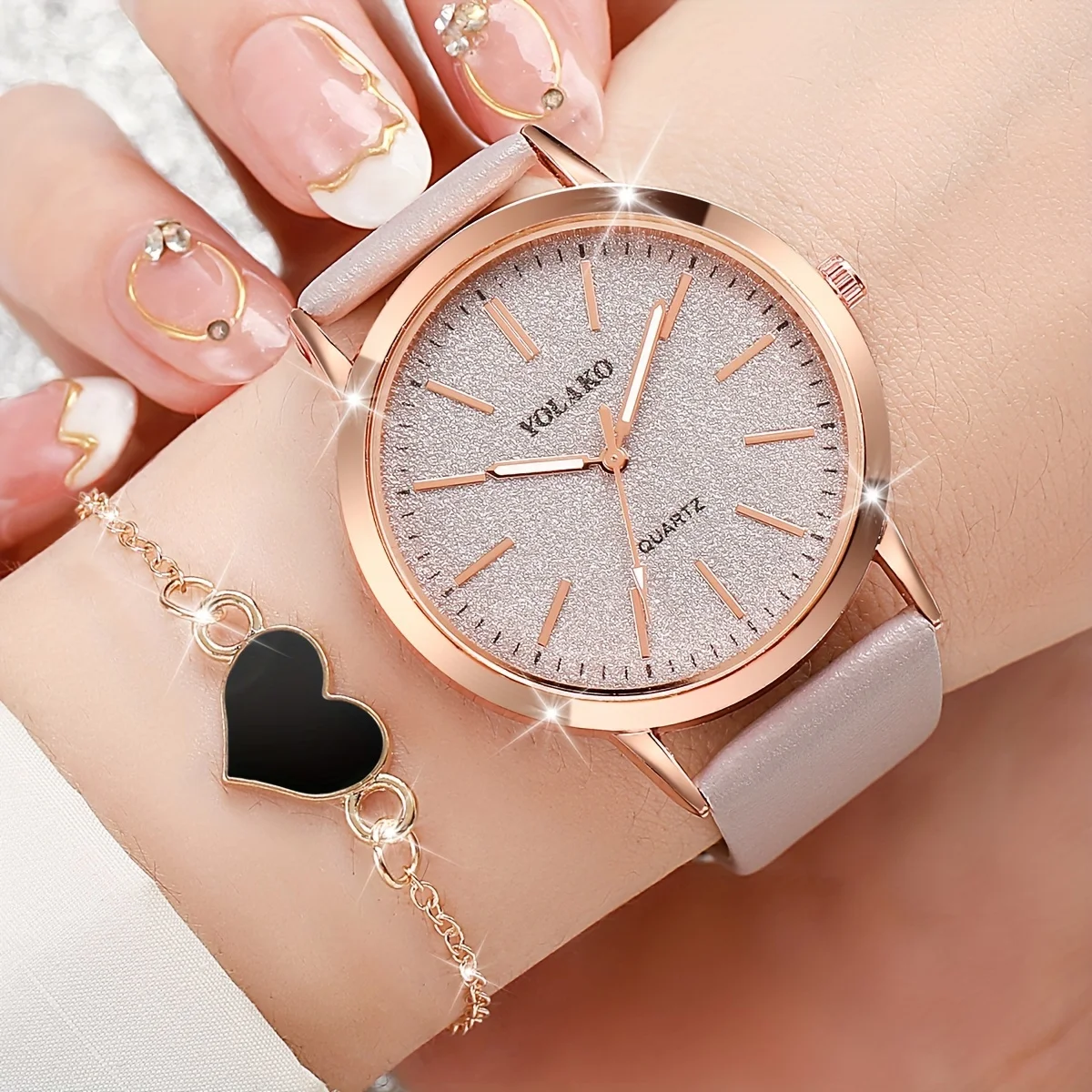 2PCS/Set Shiny Fashion Womens Watch & Bracelet Duo - Stylish Quartz Analog Timepiece with Durable PU Leather