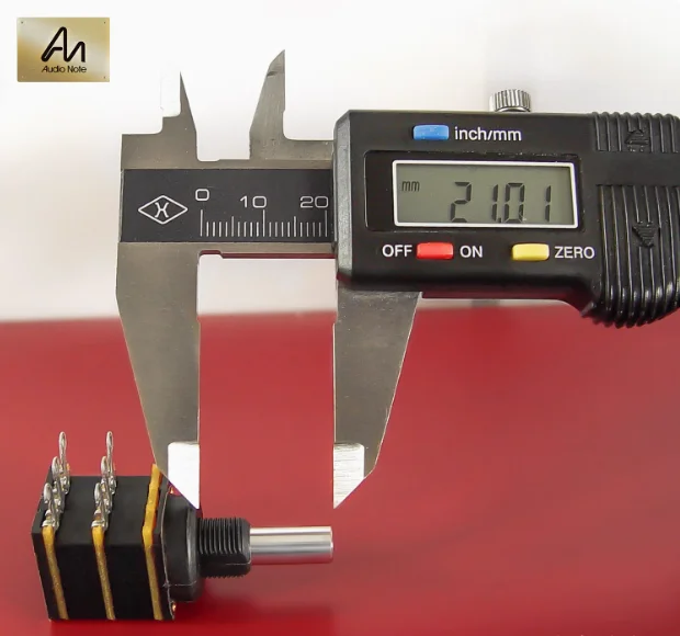 Potenciômetro de filme de carbono estéreo original britânico Audio Note 100K