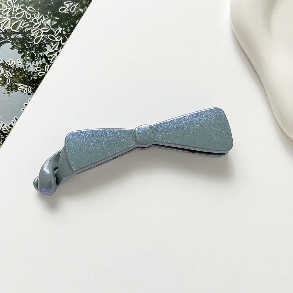 Simple arco plátano Clip grande Flash fino moda Cola de Caballo titular Color sólido nuevas pinzas para el cabello mujeres