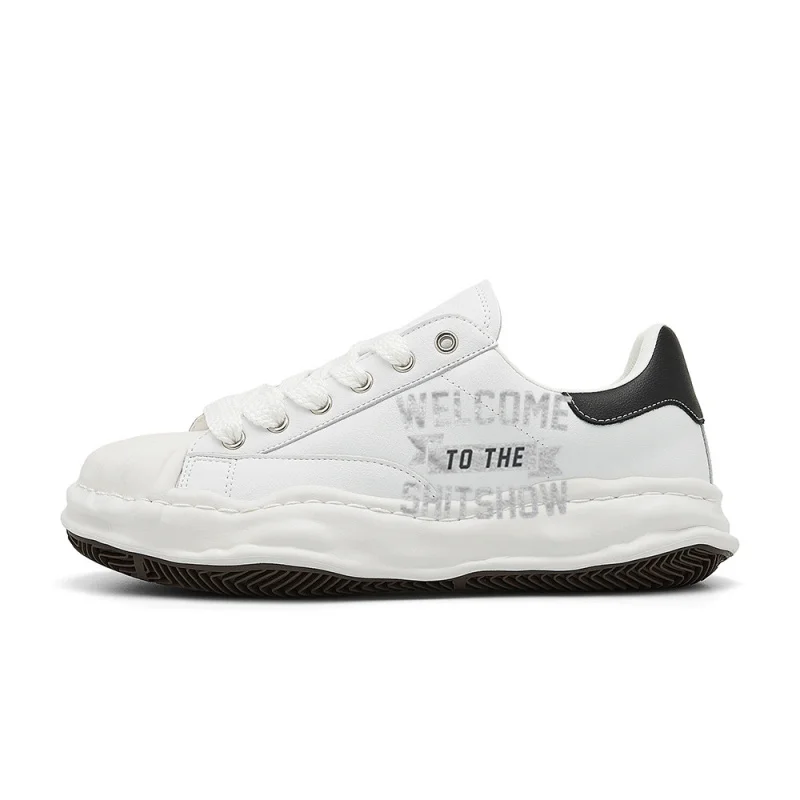 

Добро пожаловать в мир The Shit Show! Винтажные уличные кроссовки, дизайн в стиле ретро, стильные, удобные и универсальные, подходят для повседневной носки.