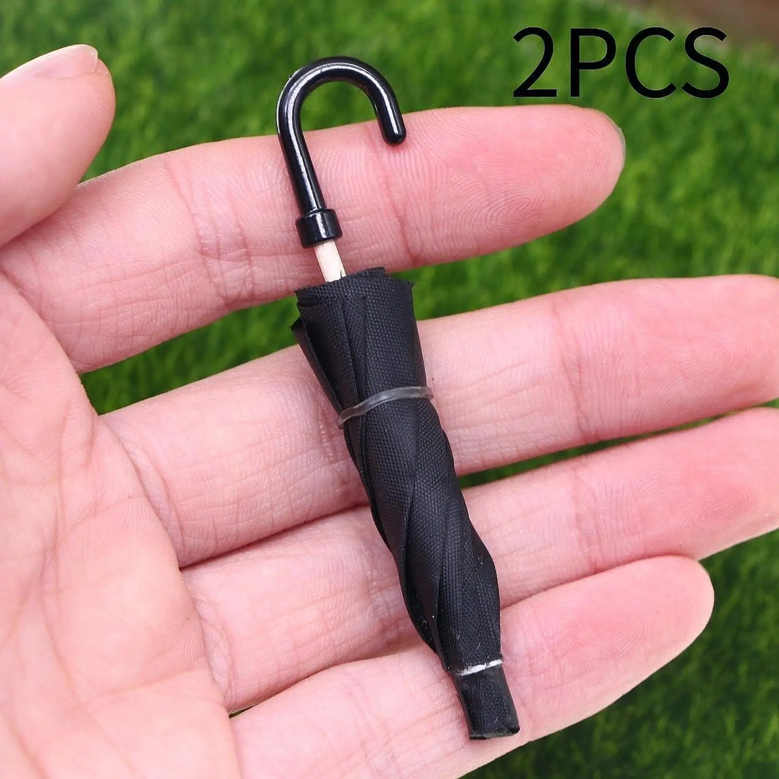 2 Stücke Maßstab 1:12 Puppenhaus Regenschirme 1/12 Puppenhaus Regenschirme Modell Leben Szene Puppenhaus Möbel Zubehör für Zuhause