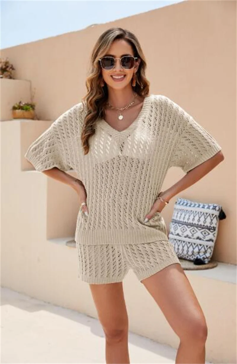 

2024 Summer Crochet Swimwear Knitting Bikini Top and Shorts 2 Pieces Set Swimsuit Women's Short Pants Bottom Sexy Beach Cover Up