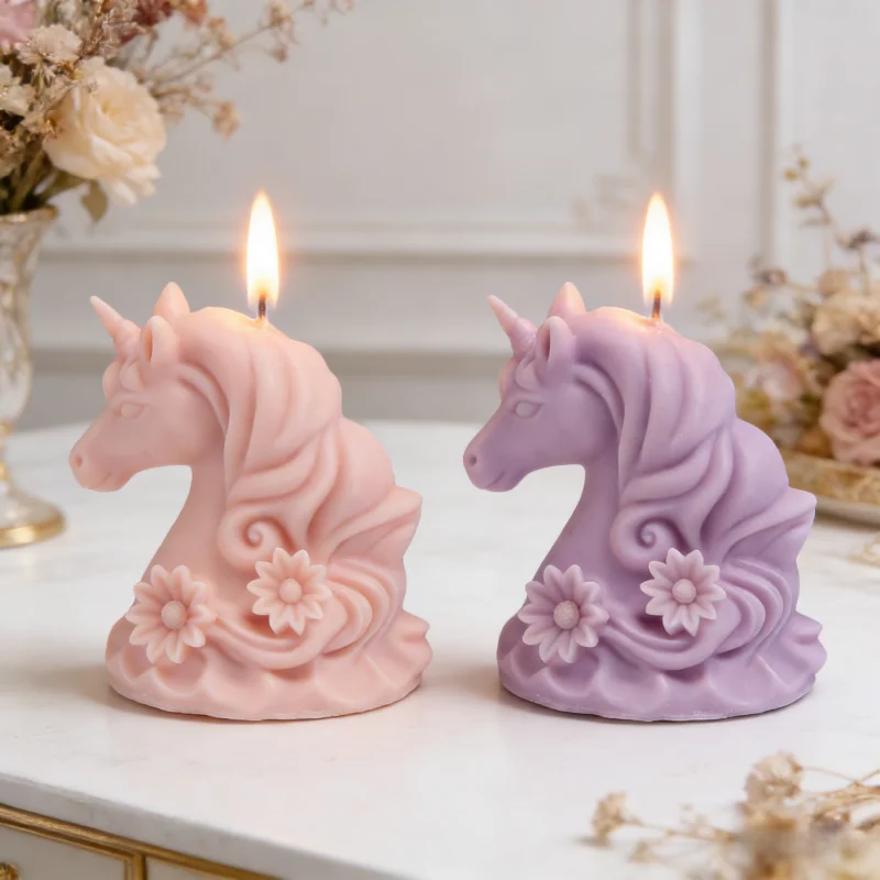 Pferde-Neujahrsgeschenke Pferdekopf-Akzent-Design DIY Blumen-Einhorn Duftkerzen Aroma-Raumdekoration Vintage Pferde-Silikonformen