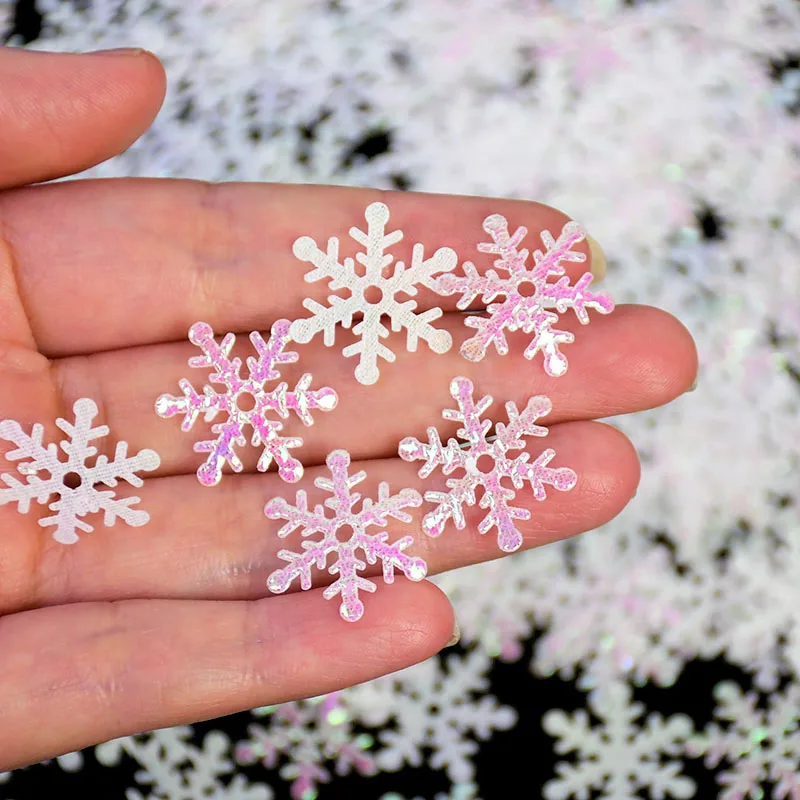 300Pcs 2CM Mini Merry Christmas Snowflake Confetti Patch Applique Craft Xmas Scrapbooking Wedding Winter Party Decoration