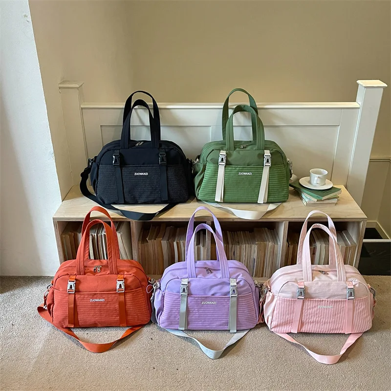 Large Capacity Fashion Fitness Bag Simple Men and Women Outdoor Sports Bag Dry and Wet Separation Crossbody Boarding Duffel Bag