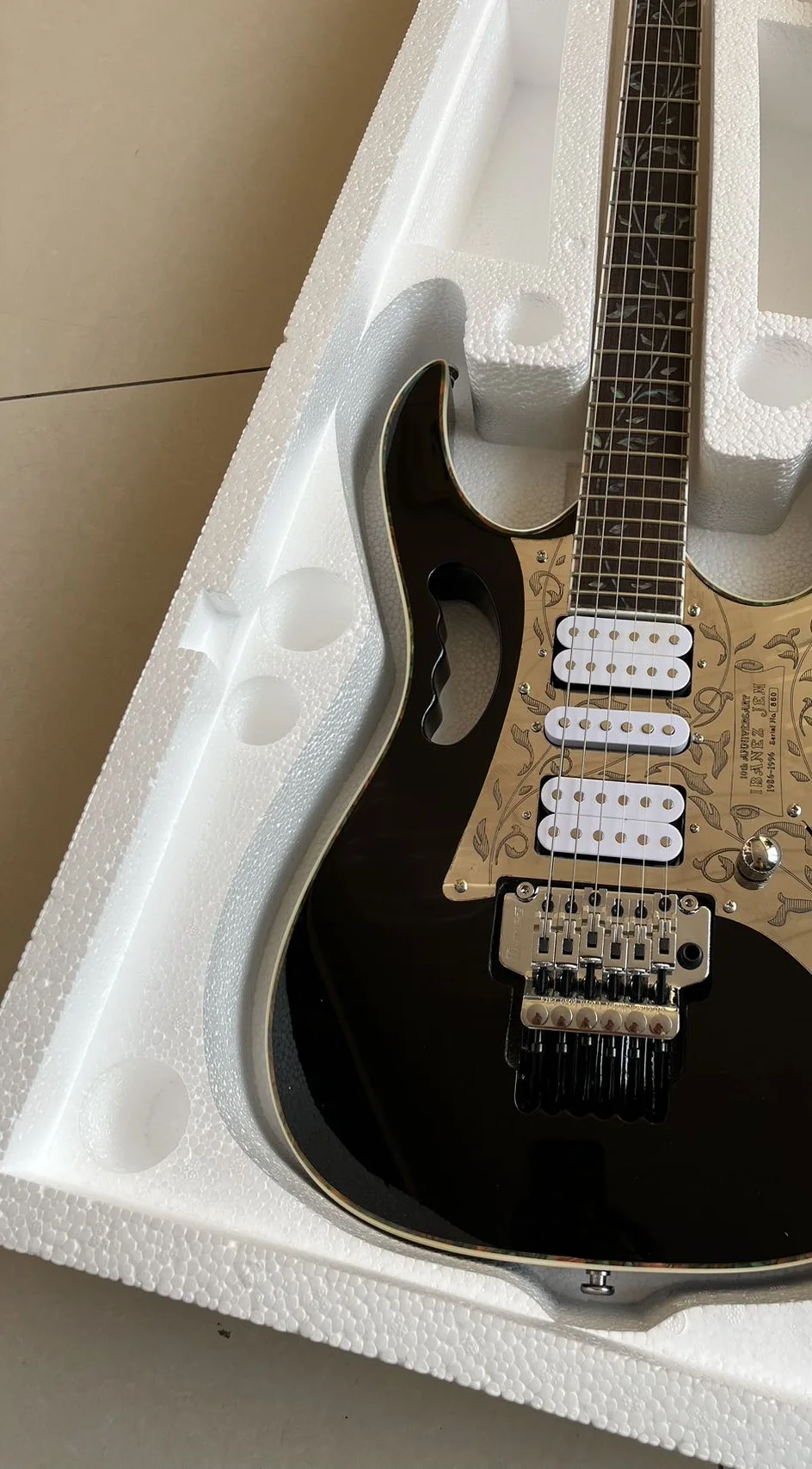 

Electric Guitar Factory Direct Sales LBA High Quality New Electric Guitar, Fast and Free Shipping