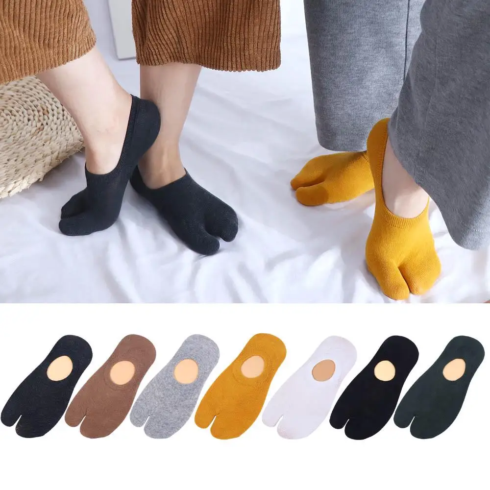 

Simple Breathable Women Japanese Style Summer Cotton Short Tube Hosiery Split Toe Socks Two Finger Socks