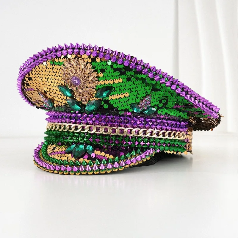 Purple green color-blocked sequin stage hat with rhinestone embellishments + three-dimensional rivets, a luxurious and uniqu