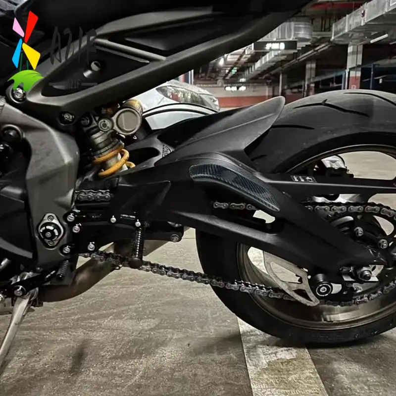 

A21F-Carbon Fiber Motorcycle Rear Rocker Arm Protective Cover Accessory Side Rear Frame Cover For STREET TRIPLE 765 RS 17-24