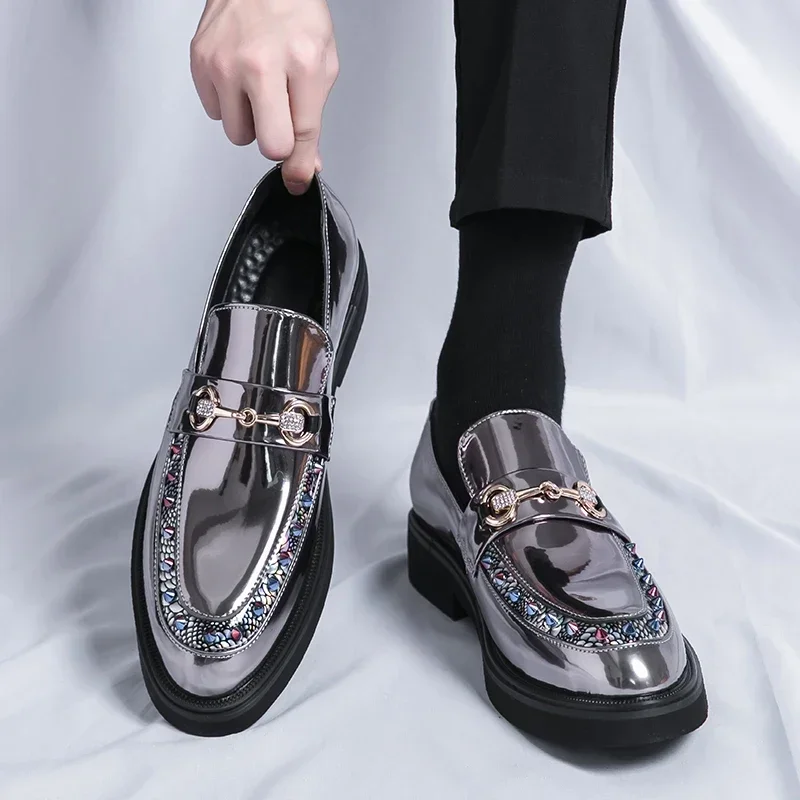 Fashionable Loafers Men PU Spliced Horsehead Buckle Decoration Comfortable Men Business Dress Casual Shoes Large 38-46