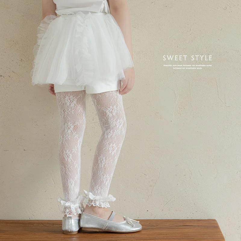 Little Girl's Pantyhose Nylon Ankle-length Socks with Hollow Flower Weaving Patterns，Children's Cute Wide Lace Ruffles Tights