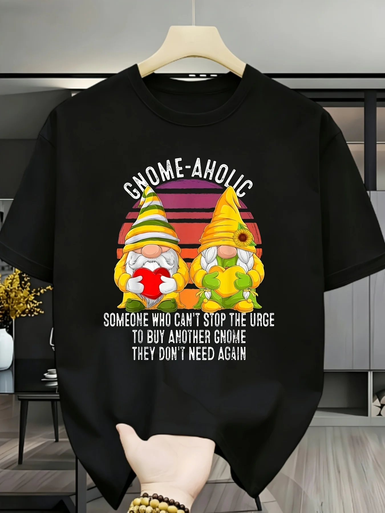 Garden Elf Lovers, the Definition of Humor, Elf Addiction T-Shirt, Single-Sided Print, Short-Sleeved T-Shirt, Happy New Year, 18025, Gift, Men'S, Unisex, for Dads, Moms, Friends, Sxxxl, Black, Retro, Casual, Crew Neck, Printed T-Shirt