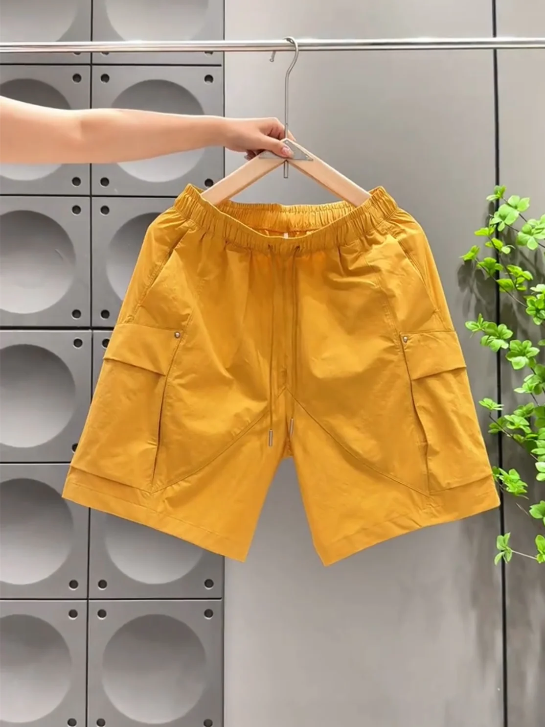 

Men's Summer Fashion Loose Fit Workwear Design Breathable Versatile Outdoor Quick Dry Casual Five-Quarter Length Shorts
