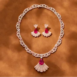 Designer Collection Style Women Lady Dinner Party Jewelry Sets Settings Cubic Zircon Pink Fan-Shaped Pendant Necklace Earrings