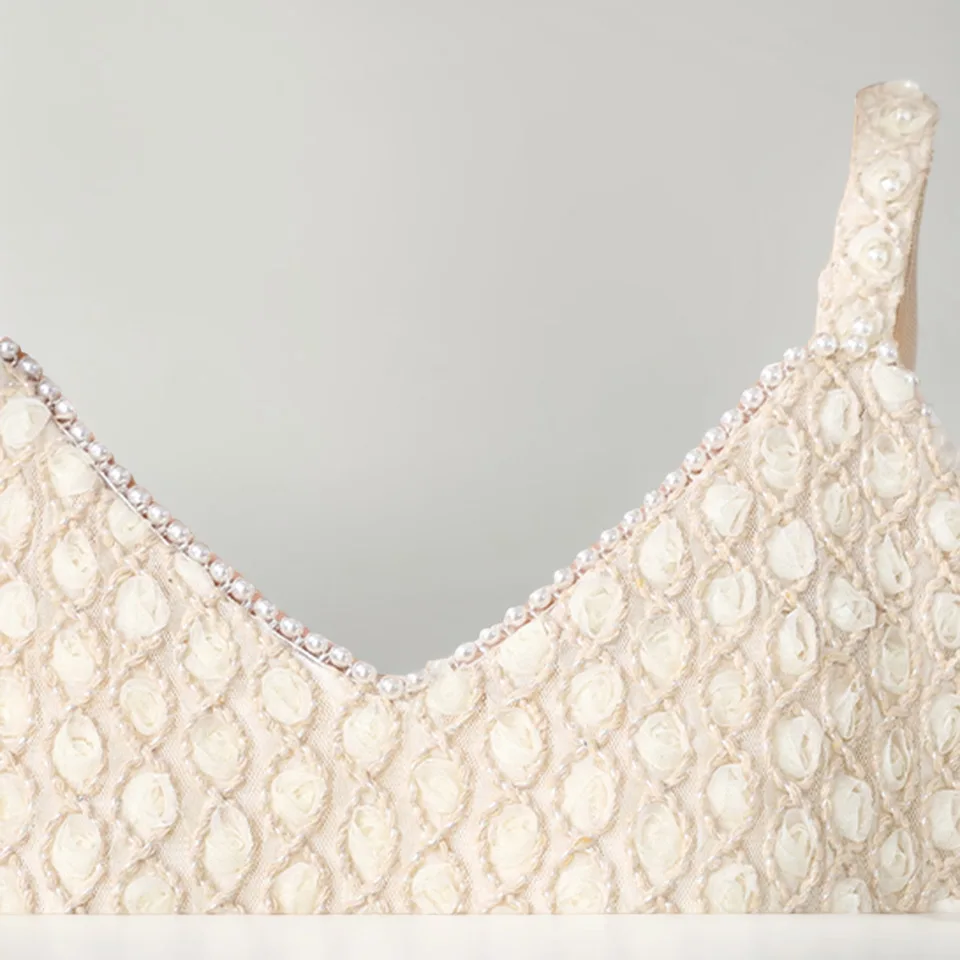 سيدة عطلة نمط طويل بلا أكمام فستان بدون ظهر 2025 صيف جديد الخامس الرقبة الرافعة زهرة الربط فستان شبكي للنساء