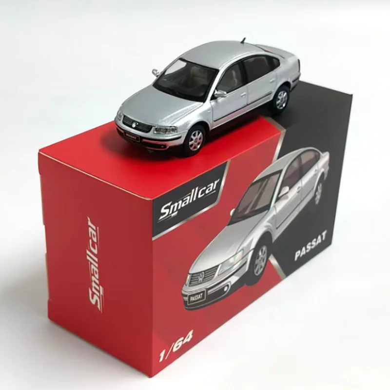 SmallCar Diecast 1/64 Scale Passat B5 Magotan Alloy Car model Toy Collectible Decorative Gift
