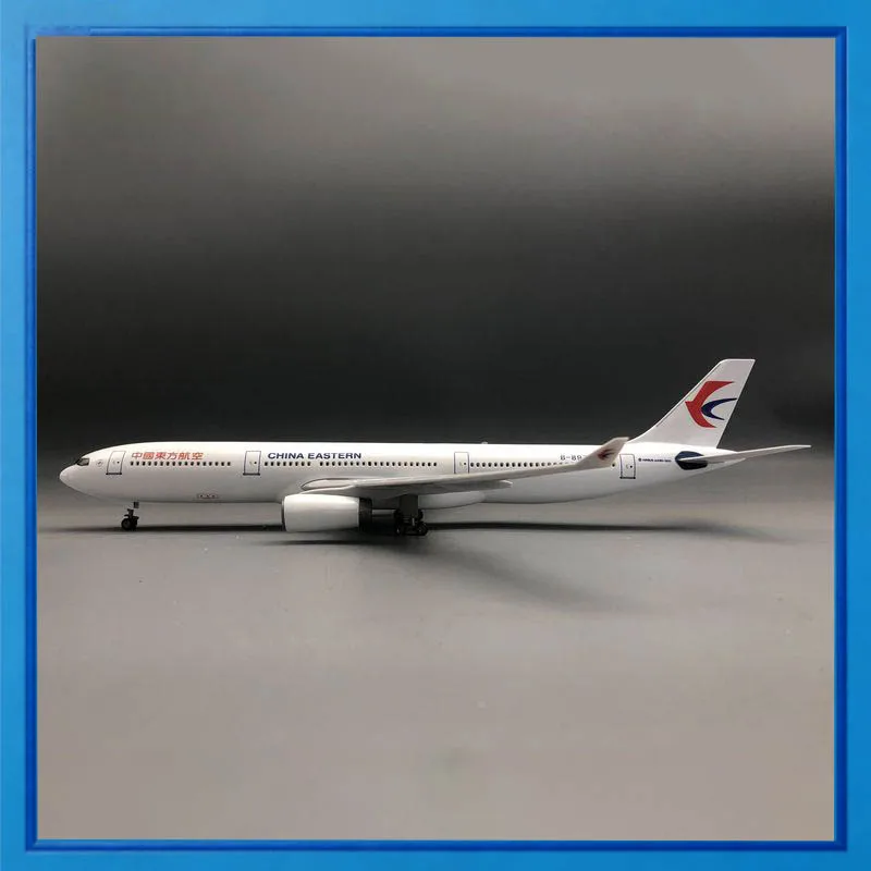 

China Eastern Airplane Model Airbus A330 47Cm Simulation Static With Led Lights And Wheels For Aviation Collection Display