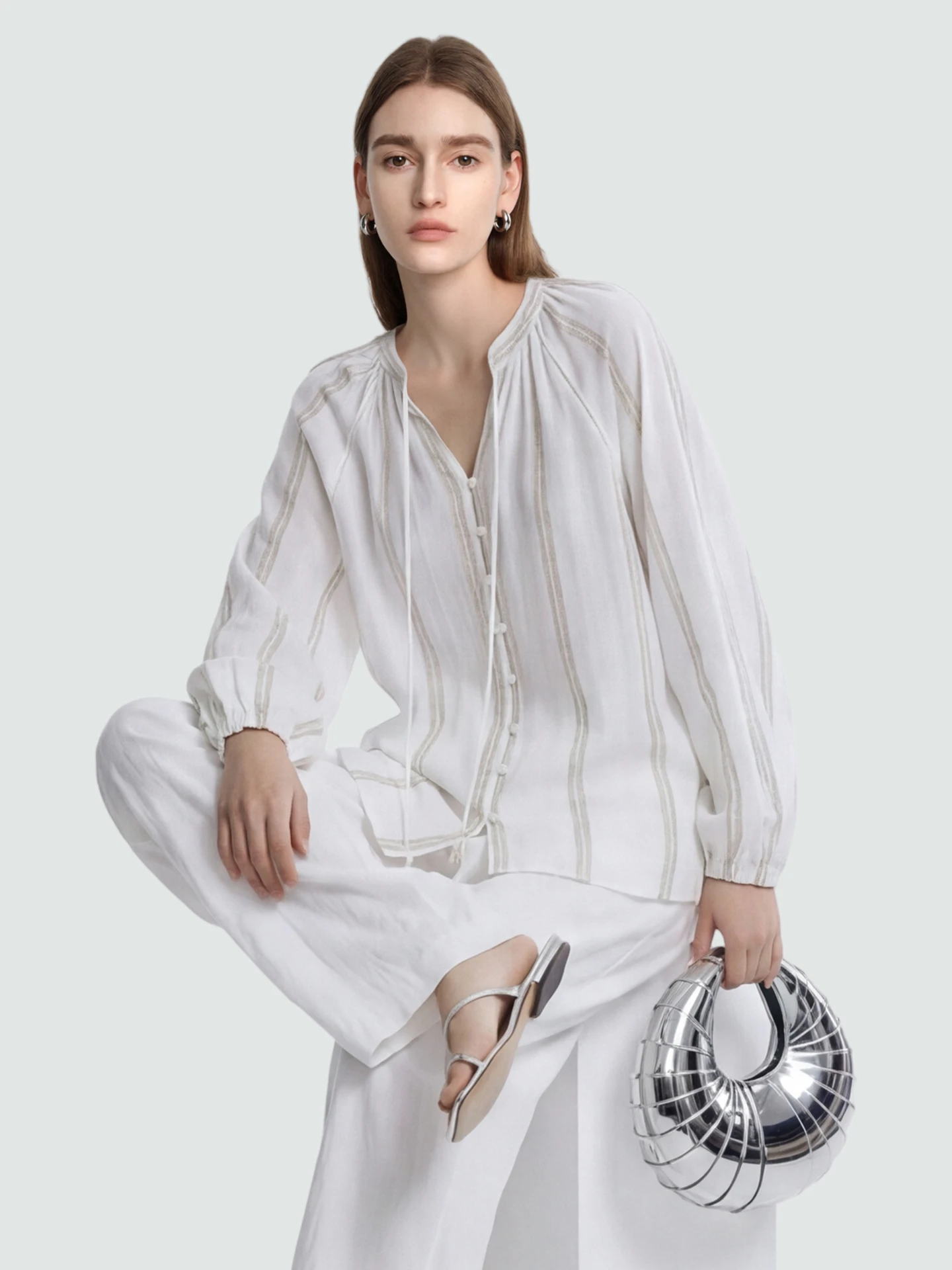 

Женская льняная рубашка SueM French Holiday: весенняя, свободного кроя, с длинным рукавом, V-образным вырезом, в полоску, повседневная, комфортная, дышащая, в праздничном стиле