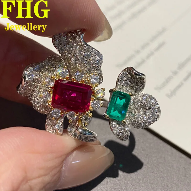 

Solid Au750 18K White Gold Ring Luxury Lab Ruby Emerald Shape and Moissanite Diamonds Wedding Party Engagement Anniversary Ring