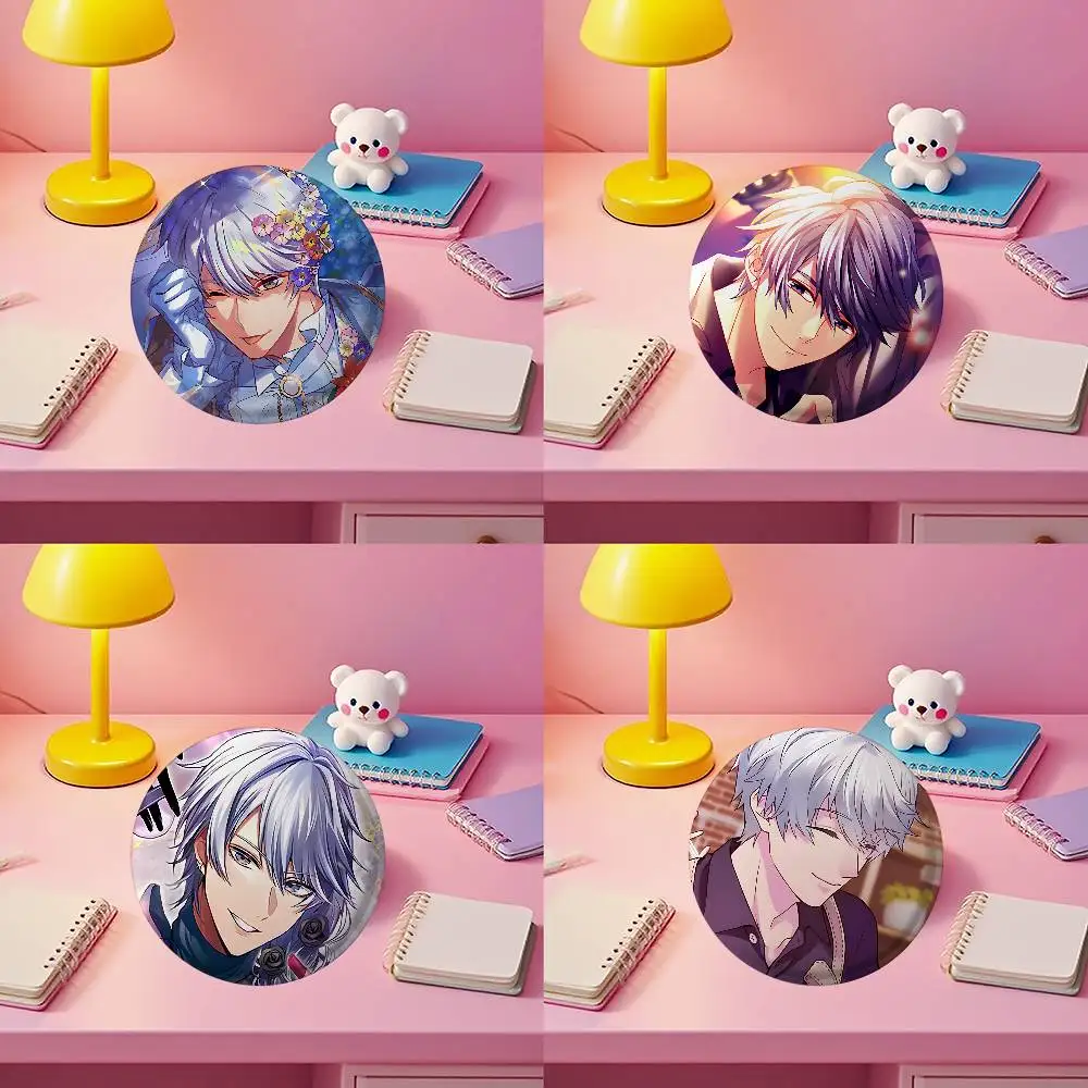 الكرتون أنيمي O-Obey لي سليمان للملابس أنيمي المينا دبوس أشياء لطيف الكرتون تأثيري شارات على ظهره بروش الفن الهدايا