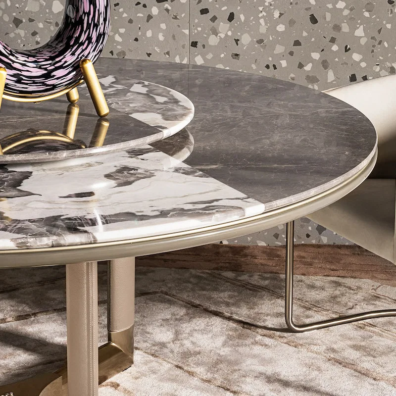 Mesa de jantar redonda em mármore