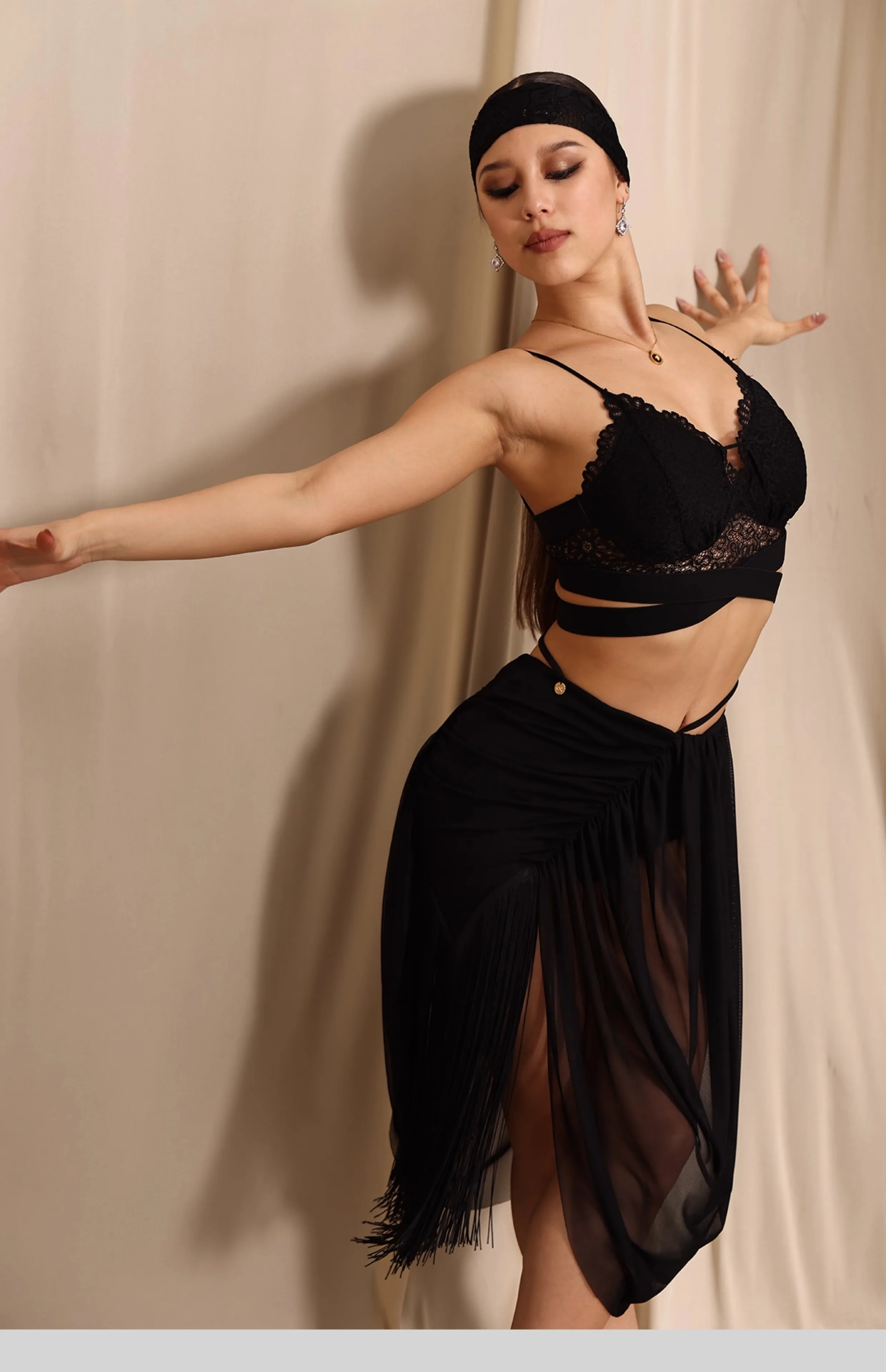 Vêtements de concours de danse latine pour femmes, ensemble haut en dentelle + jupe courte à franges, vêtements de spectacle Tango Samba Cha Cha pour adultes