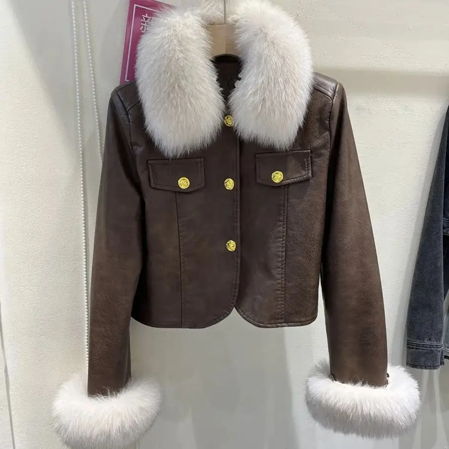 Giacche in pelle con collo in vera pelliccia di volpe francese elegante per donna 2023 inverno nuovo cappotto corto in pelle PU Moto Biker femminile