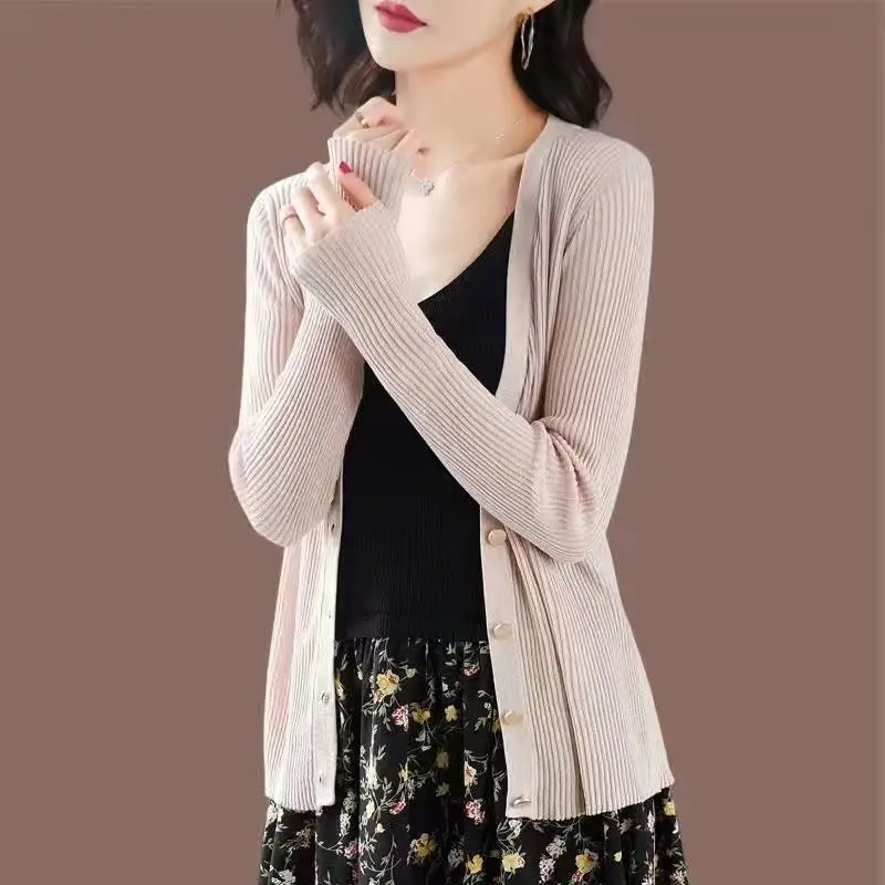 Women Korean Fashion V Neck Long Sleeve Elegant Button Knitted Cardigan Spring Autumn Ladies Casual Solid All Match Sweater Coat