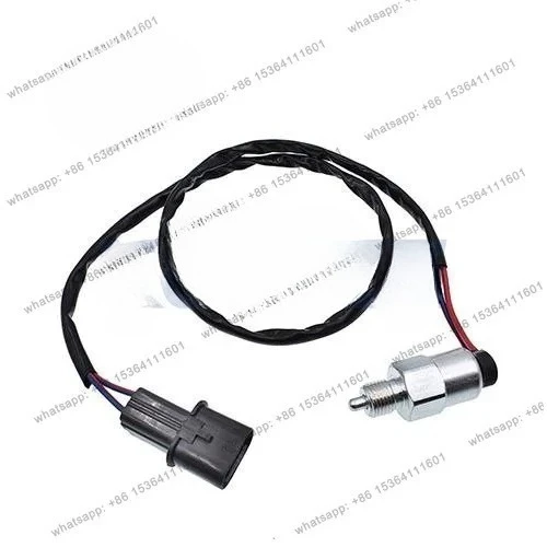 Front wheel clutch switch, auto parts L200 MR176697
